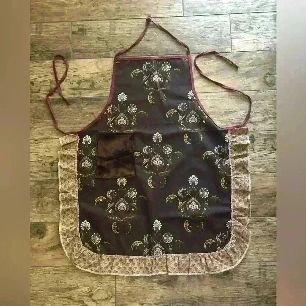 HANDMADE VTG UPHOLSTERY CANVAS FABRIC STANDARD SIZE BROWN WITH RUFFLE APRON